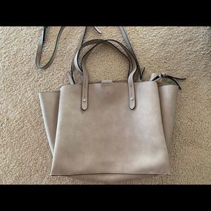 NWOT beige gap bag